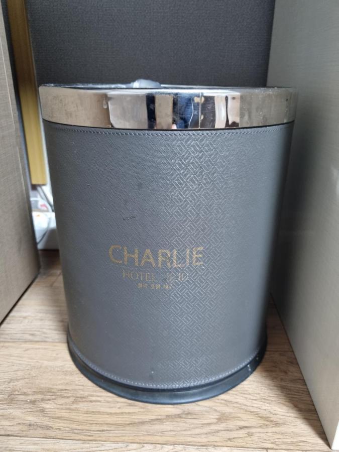 Charlie Hotel Jeju Exteriör bild